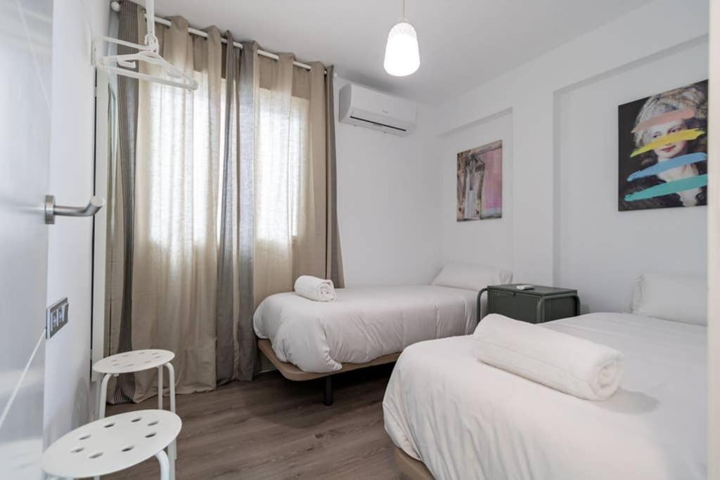 Triana Maestro Deluxe By Valcambre Apartment Seville Exterior photo