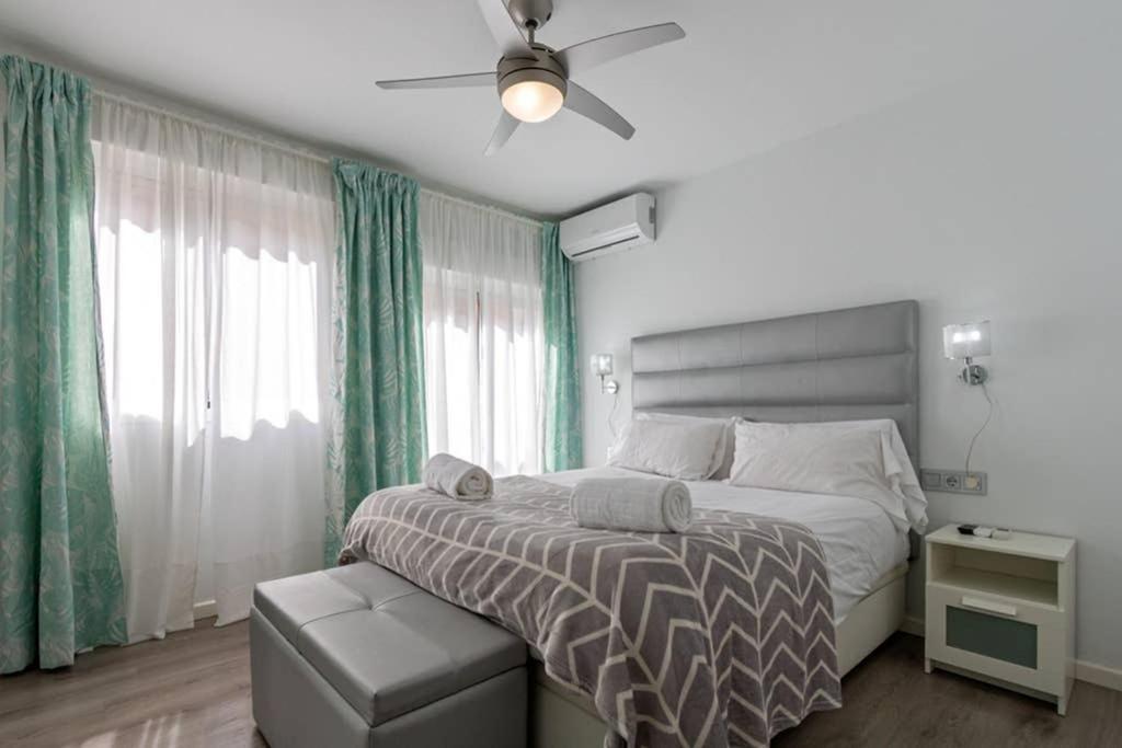 Triana Maestro Deluxe By Valcambre Apartment Seville Exterior photo